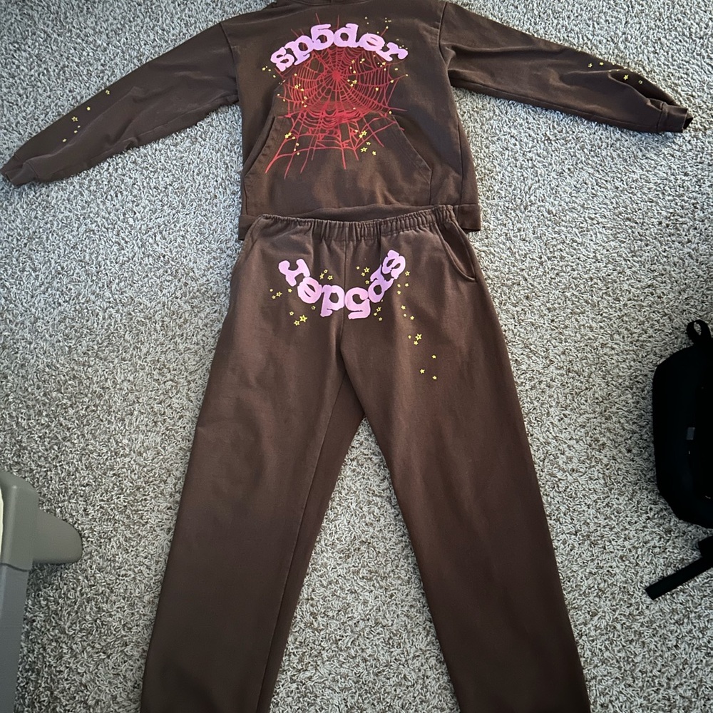 100% authentic Sp5der brown tracksuit Hoodie size M pants size L